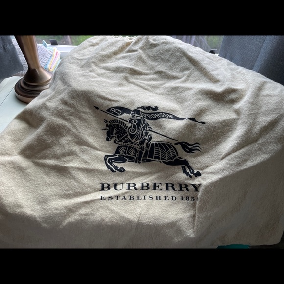 Authentic Burberry Tote - Picture 2 of 2